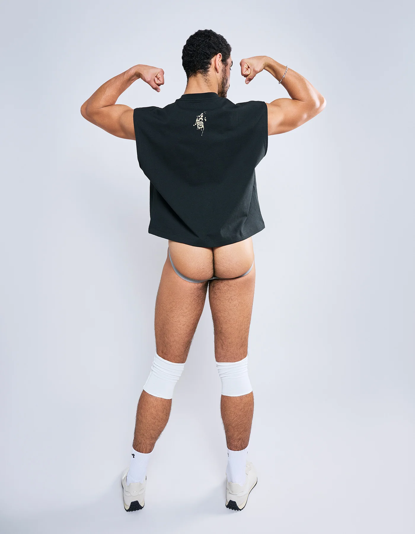 BARRAGÁN x Sniffies  Load-Covered Box Fit Crop Tank - Image 4